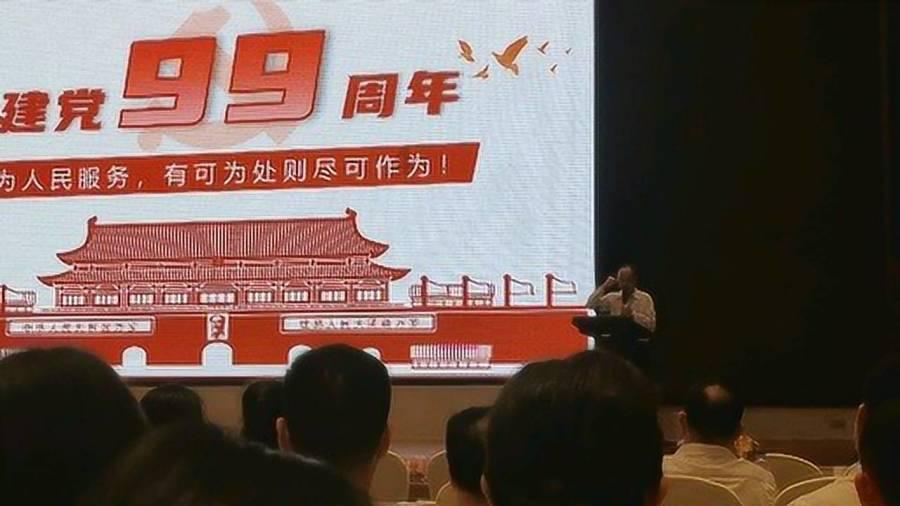探秘男朋友平常不找我聊天,每天就发早安晚安,我也回了之后,就没有消息了,这正常吗? - 发现无限乐趣